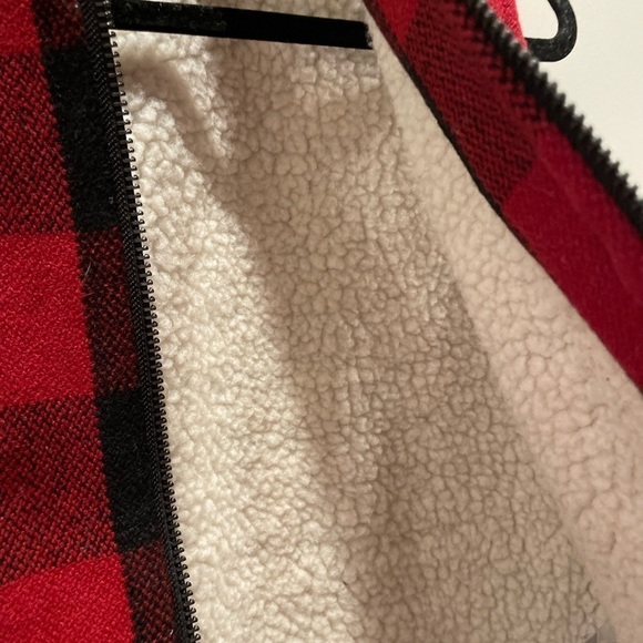 MADEWELL | Black & Red Wool Buffalo Plaid Sherpa Lined Vest | Size Small - Picture 7 of 12